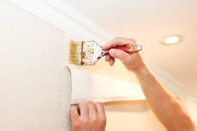 Pose de papier peint à Beton-Bazoches — revêtements muraux et toiles de verre